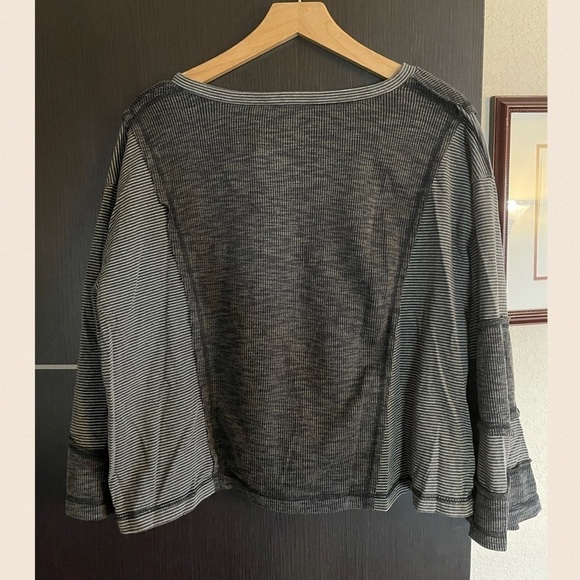 New! Black “Take The Day Off” Mismatch Top - Picture 14 of 14